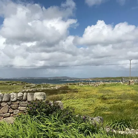 Holiday home 215 - Claddaghduff *
