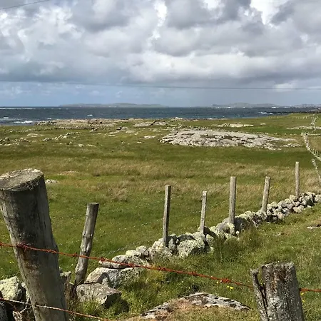 215 - Claddaghduff